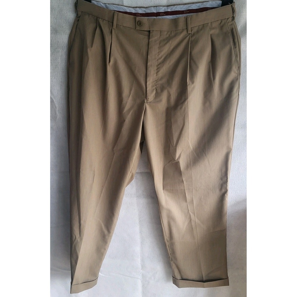Louis Raphael men's dress pant tan 42 30‎ comfort waist